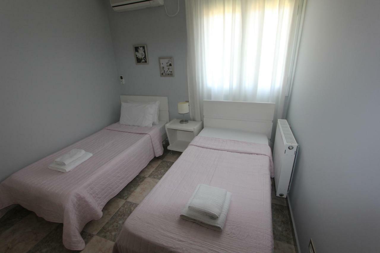 Tosis Apartments Svoronata Exterior foto