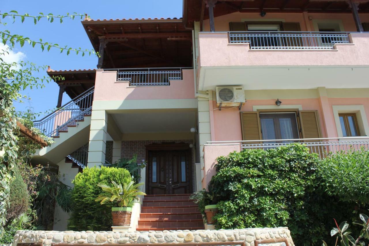 Tosis Apartments Svoronata Exterior foto